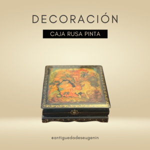 Caja rusa pintada a mano